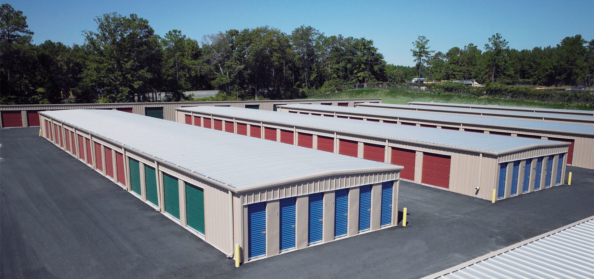 Self-Storage, Pre-engineered Construction Self-Storage units using Butler pre-engineered steel construction